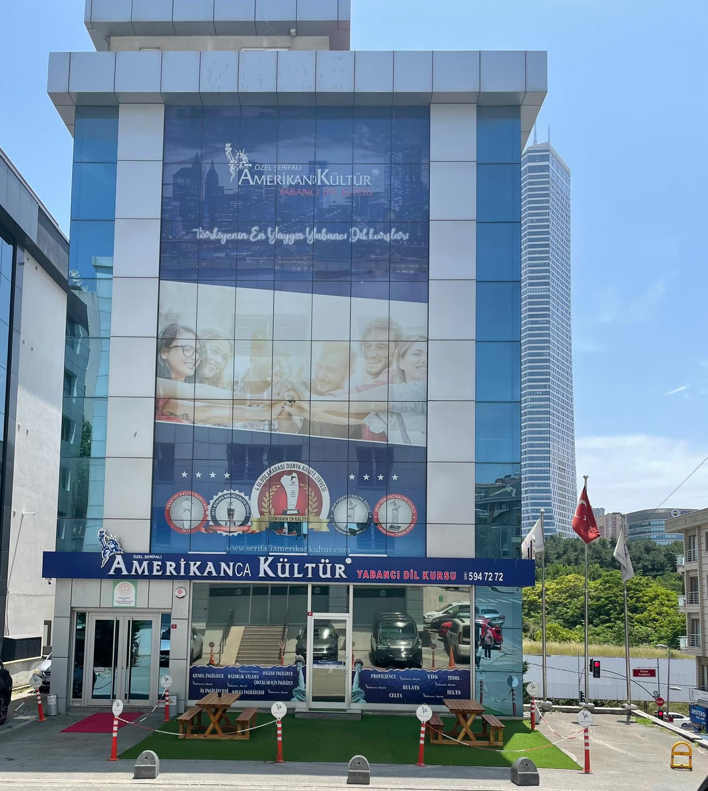 İSTANBUL-ŞERİFALİ